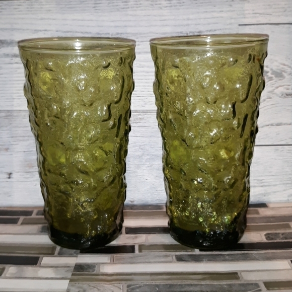 Mid-century modern green drinking glasses - Picture 1 of 3